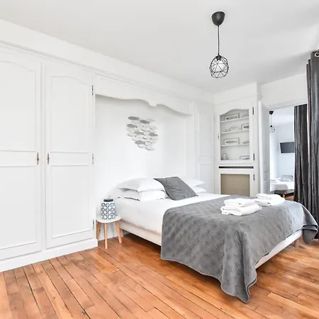 Apartment Cmg Menilmontant Paris